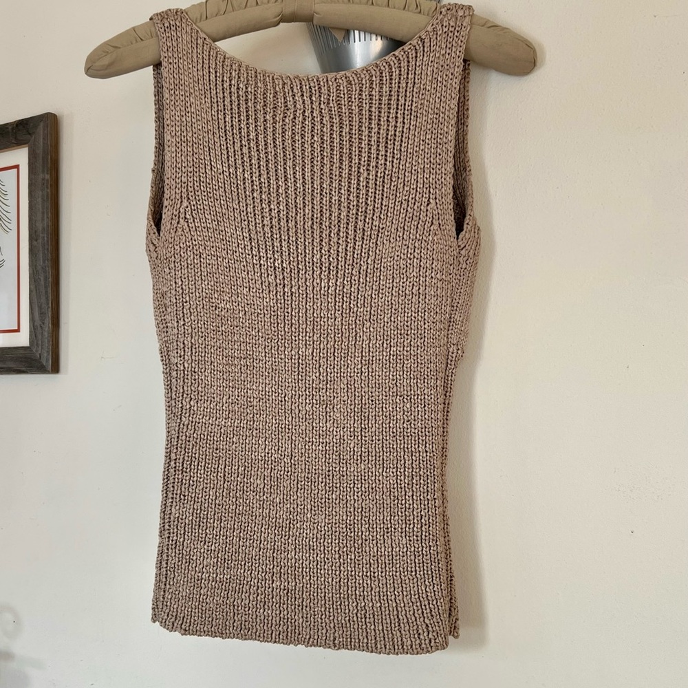 DKNY Metallic Gold Sleeveless Top, Medium - Picture 11 of 16